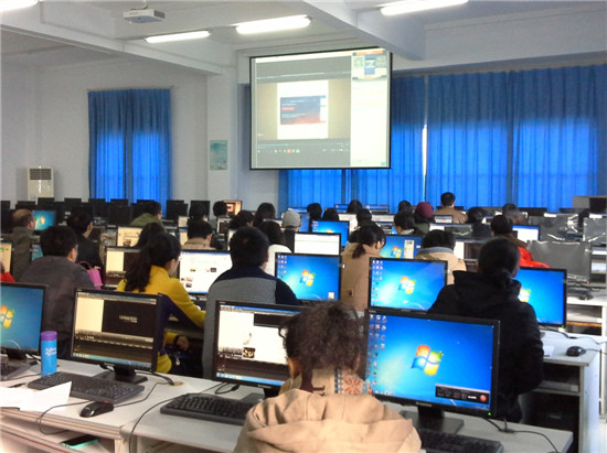 我校教师参加教育部全国高校教师网络培训中心直播课堂培训